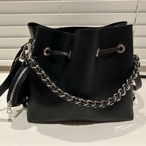 Black bucket bag